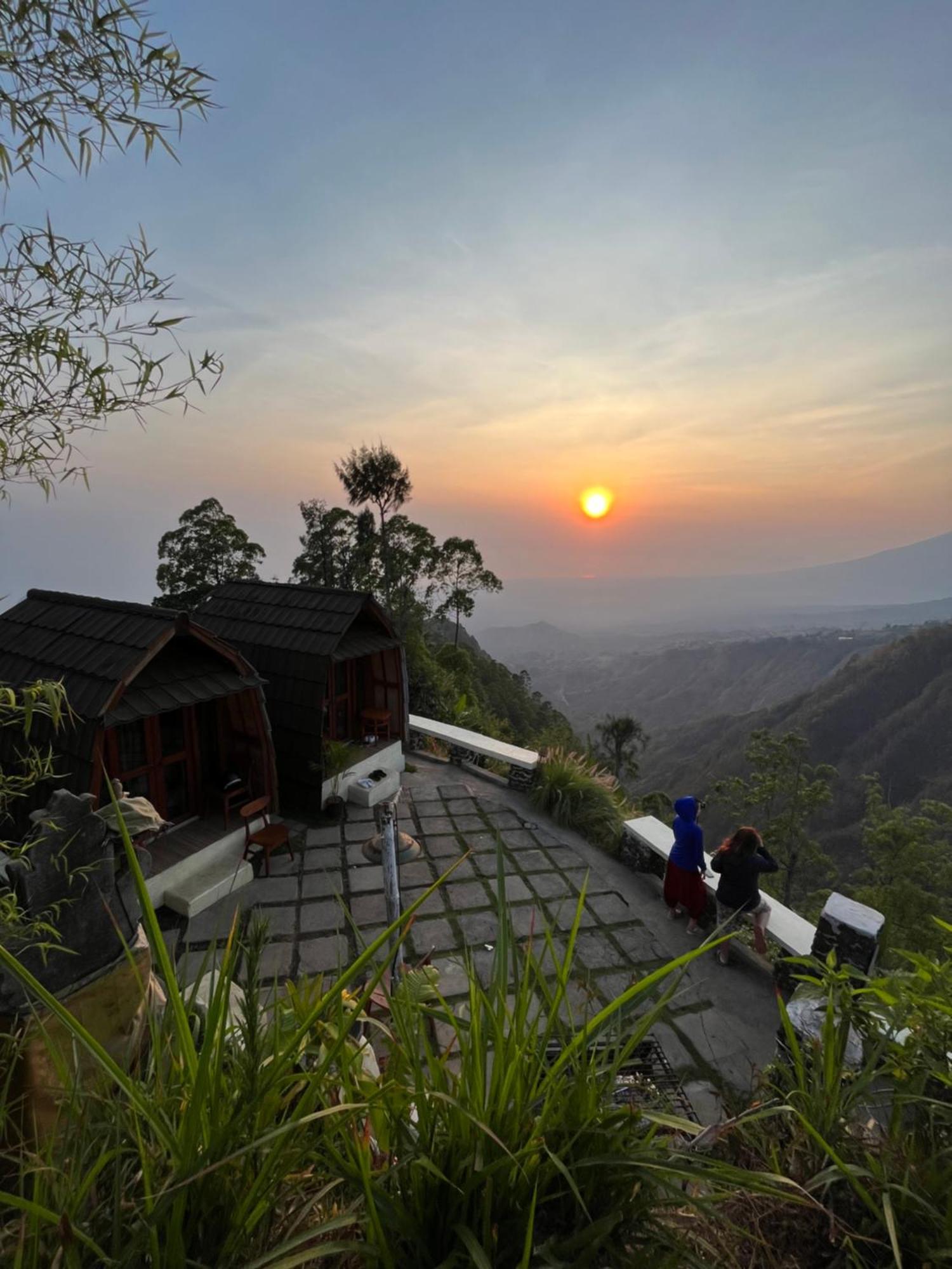 Sunrise Camp *